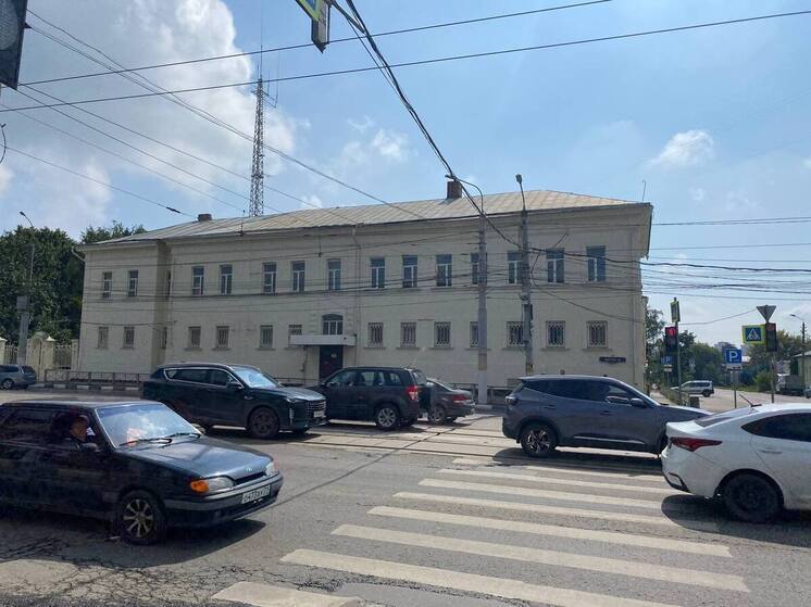 Администрация Тулы сдала в аренду на 49 лет комплекс из четырех зданий в центре города, расположенных на пересечении ул