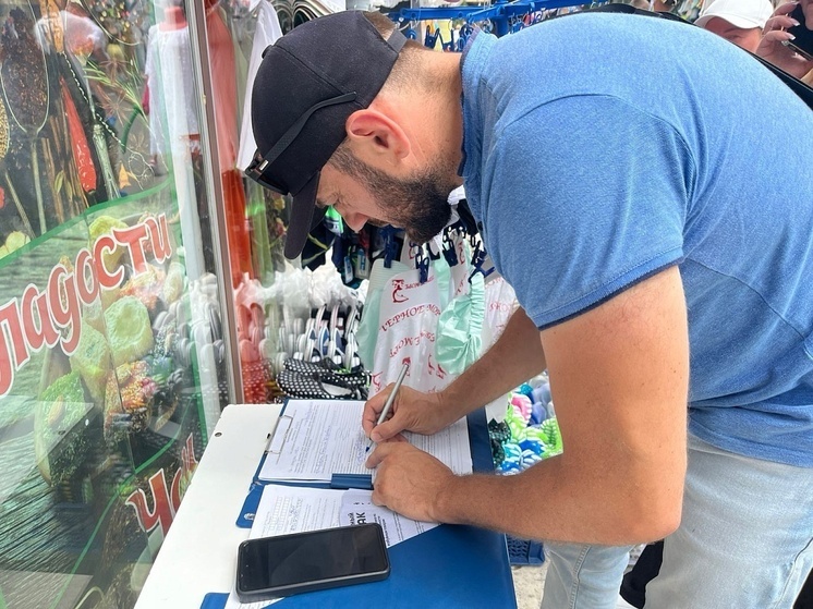 В Лоо демонтировали 4 незаконных экскурсионных павильона