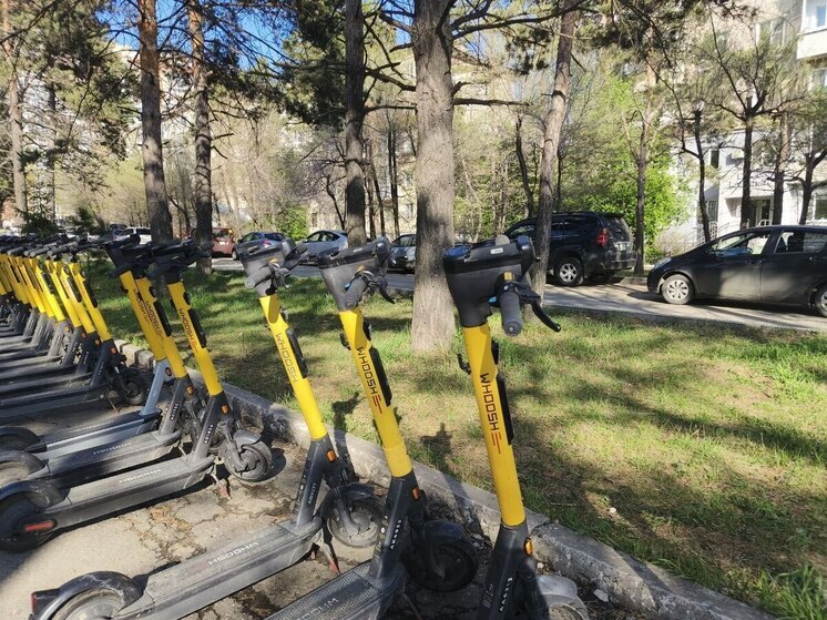 В Комсомольске-на-Амуре сбили подростка на электросамокате