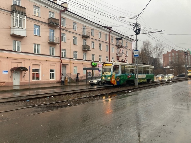  Томскую область накроют сильные дожди и град