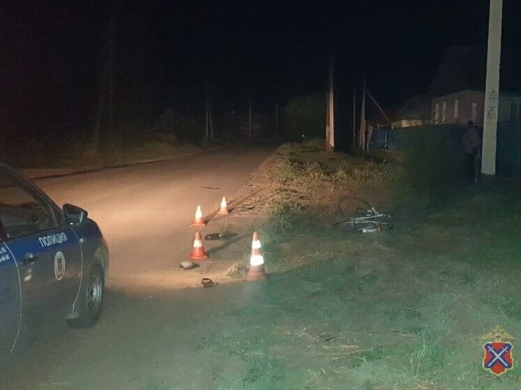 В Волгоградской области водитель сбил велосипедиста и скрылся с места ДТП