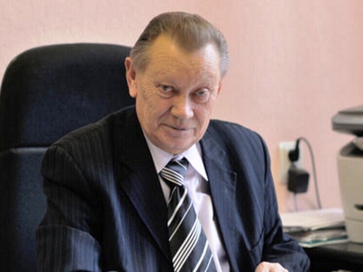 Скончался экс-декан биологического факультета СГУ Геннадий Шляхтин