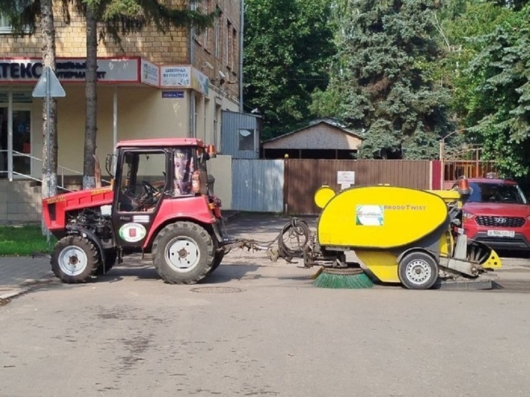 Более 20 единиц техники будут убирать Тулу в эту субботу
