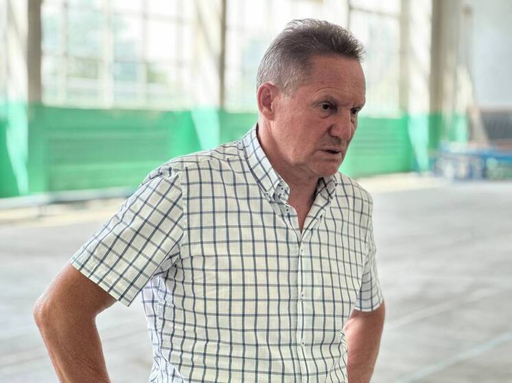Пензенцы восстанавливают спортивную школу в Пологах на Запорожье