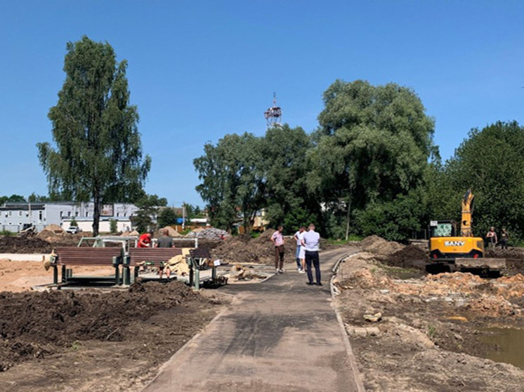 В Старой Руссе обновят набережную Красный Берег