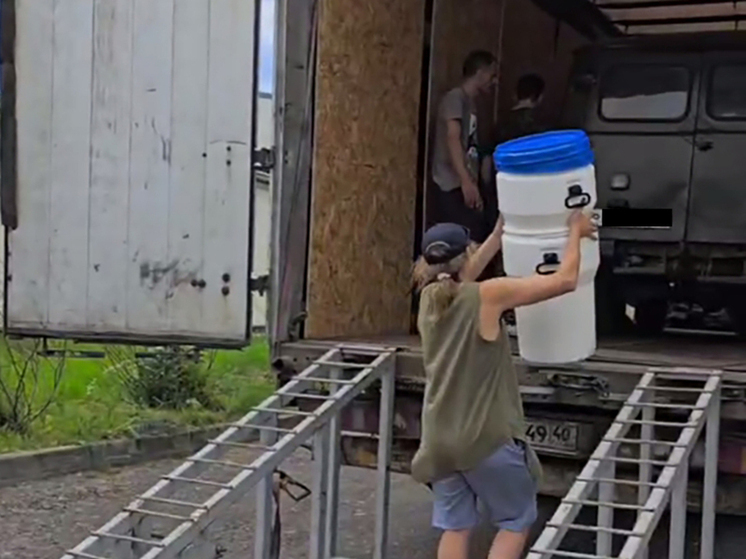 Калужская область передала гуманитарный груз бойцам на передовую