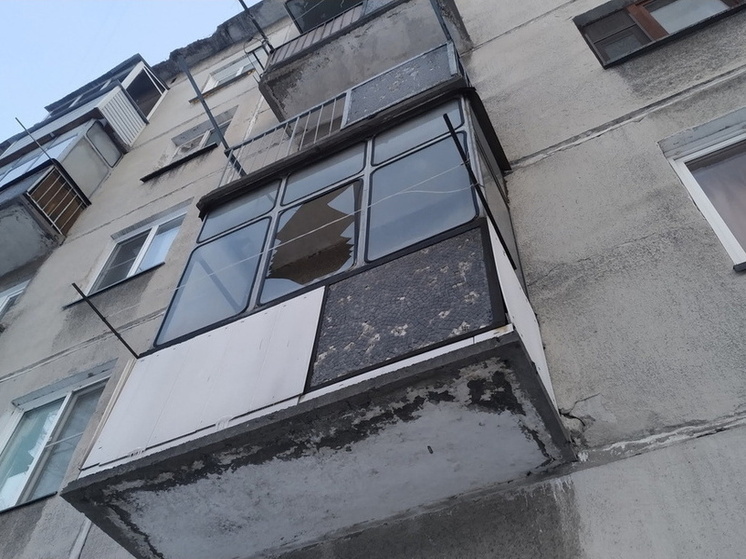 Мужчина выпал из окна после конфликта с женой