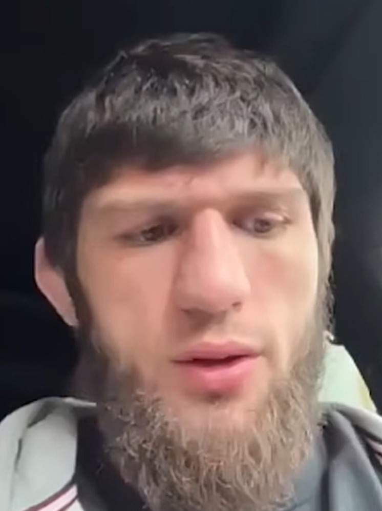 Боец ММА Хизриев прокомментировал вооруженное нападение на него в Махачкале