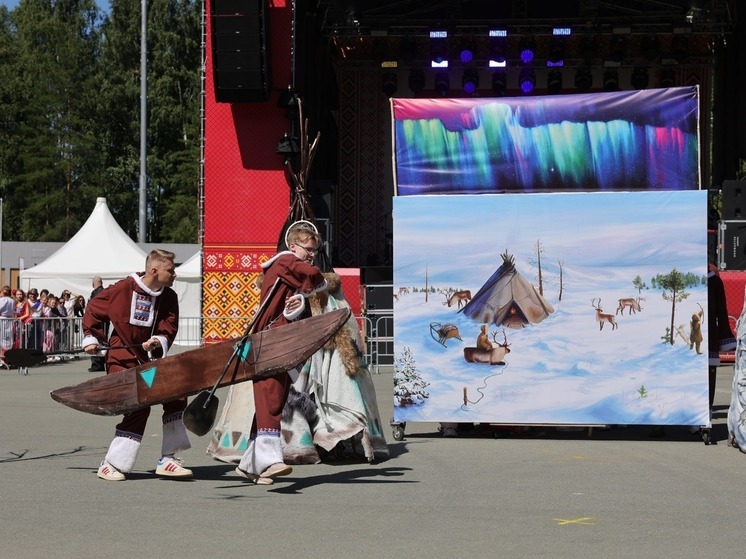 Фестивалем «Обычаи народов России» отметили День металлурга в Верхней Пышме