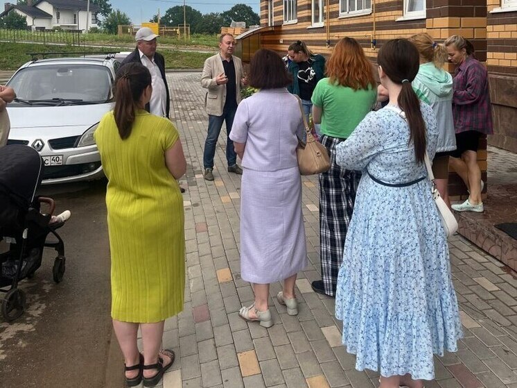 Жители калужского «Солнцеграда» предупредили об опасности для школьников