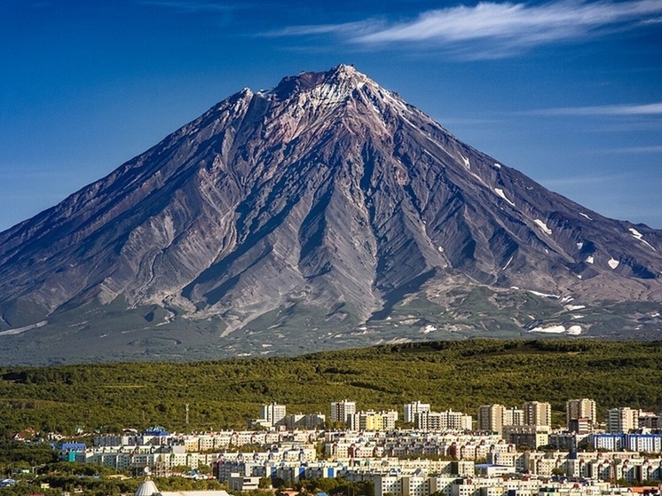 В Петропавловске-Камчатском предупредили об угрозе двухметрового цунами