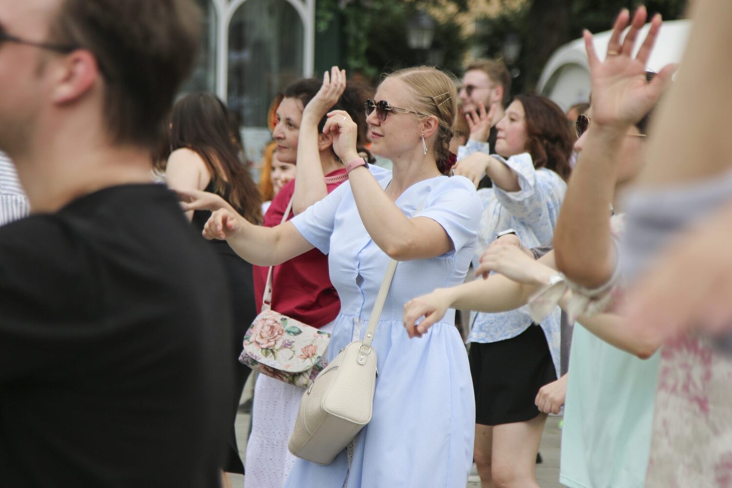 Bailes latinos en el Jardín Hermitage