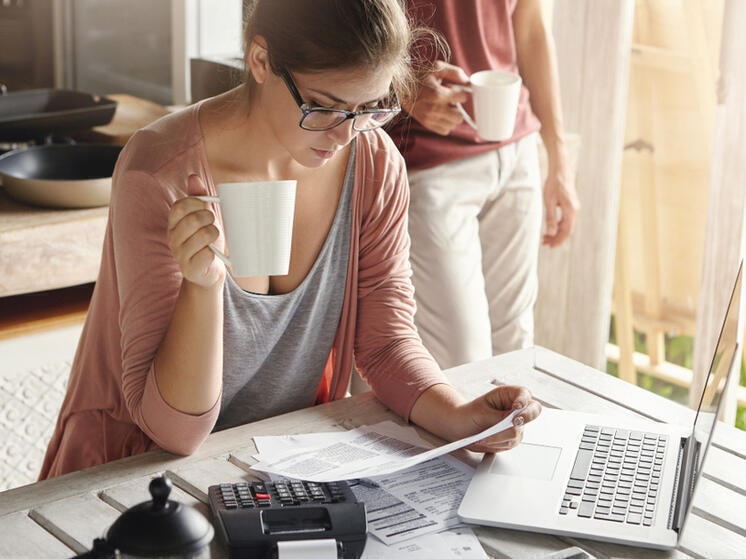 Услуги ГИБДД доступны псковичам на портале Госуслуг