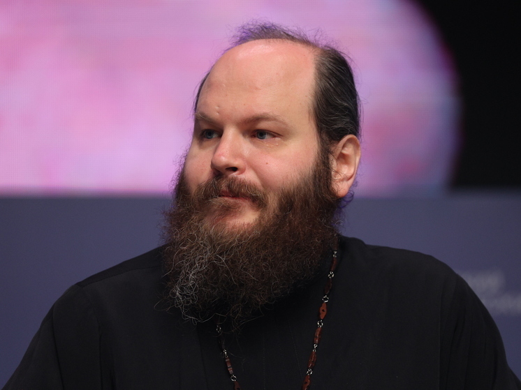 Священник Островский: аборты и прелюбодеяние являются дискредитацией традиционных ценностей
