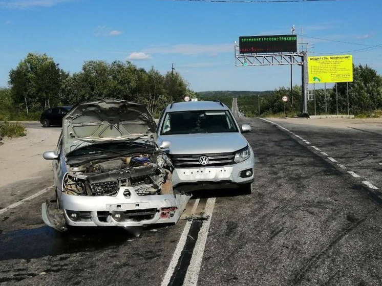В Кольском районе в аварии пострадала 9-летняя девочка