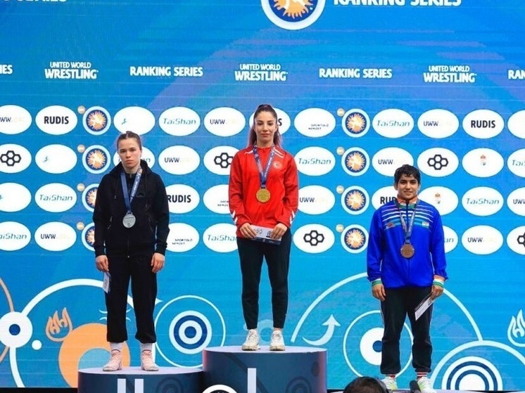 Борцы из Хакасии взяли медали в Будапеште