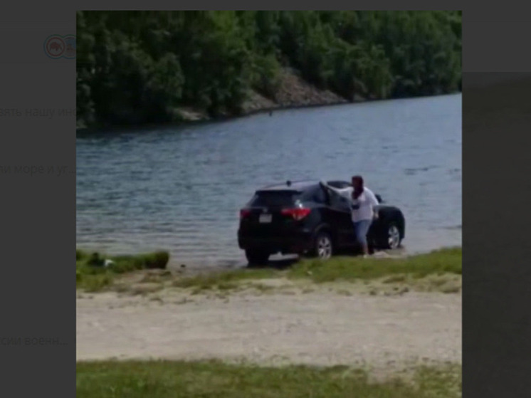 На пляже — штраф: в Дальнегорске женщина помыла авто в водохранилище, проигнорировав отдыхающих