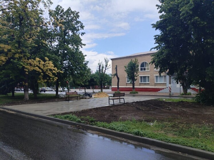 Хакасия продолжает благоустраивать Свердловский округ ЛНР