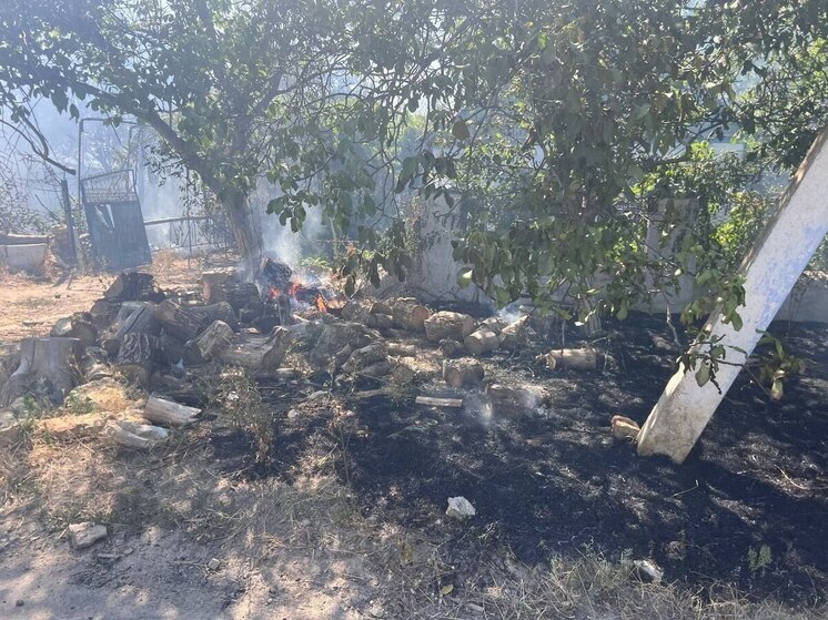 В Васильевке Херсонской области в результате атаки ВСУ случился пожар