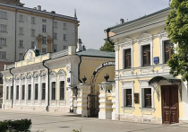На Новинском бульваре в Москве располагается первый собственный дом Федора Шаляпина в Москве