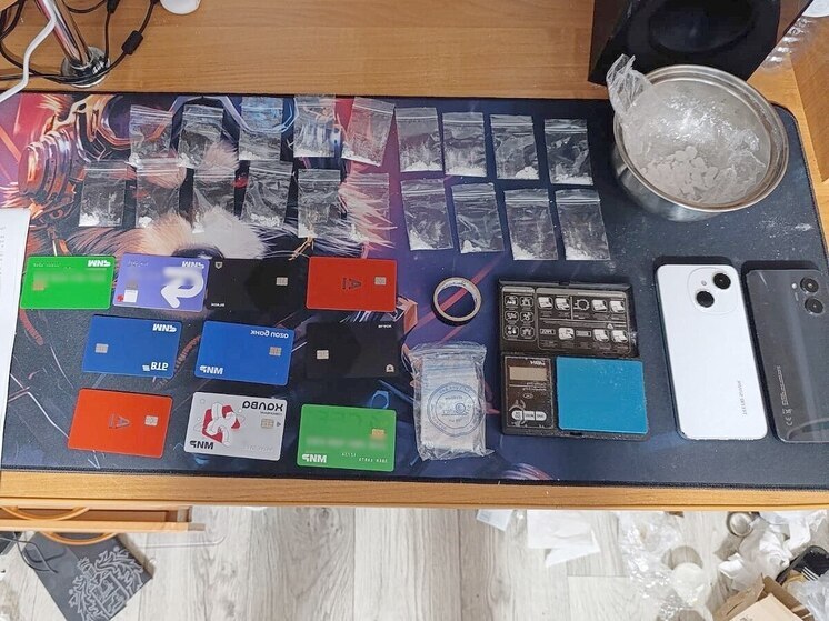 Под Волгоградом силовики задержали наркозакладчика