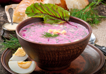 В летнее время хочется легкой освежающей пищи, которая не сильно грузит желудок и не требует долгого времени на ее приготовление