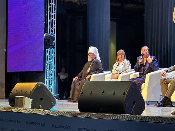 Митрополит Димитрий предложил запретить термин «многодетная семья»