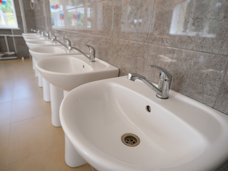 В одном районе Волгограда отключат горячую воду с 22 июля