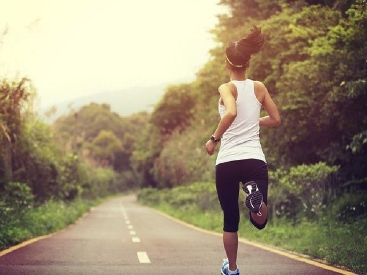 «Физкультпросвет»: О правильной обуви и хорошей разминке