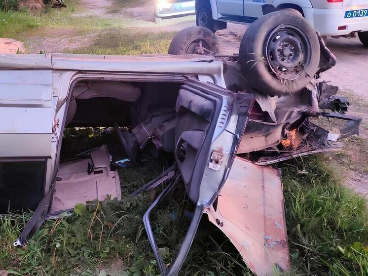 В Марий Эл молодая нарушительница разбила машину и пострадала сама