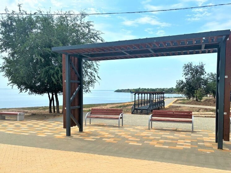 В Дубовке Волгоградской области закончили этап благоустройства набережной