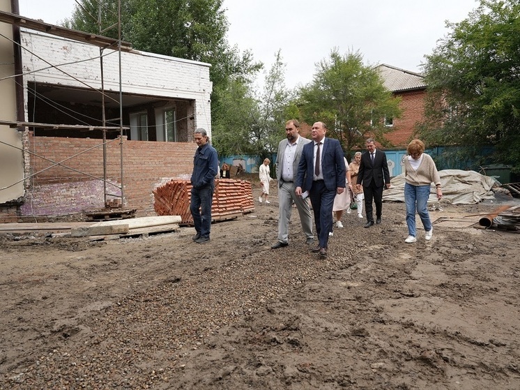 Красноярские депутаты проверили состояние капремонта в детских садах
