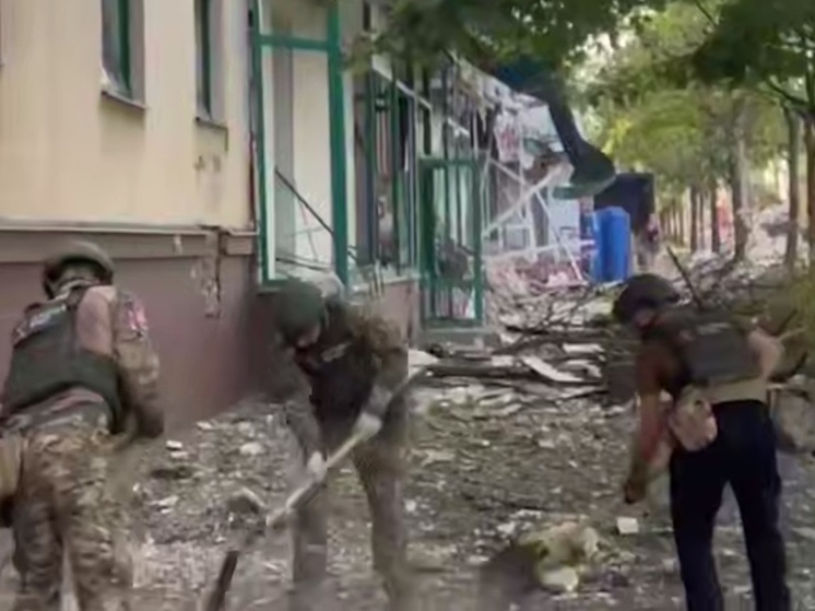 Представители Пензы активно участвуют в устранении последствий обстрела Донецка