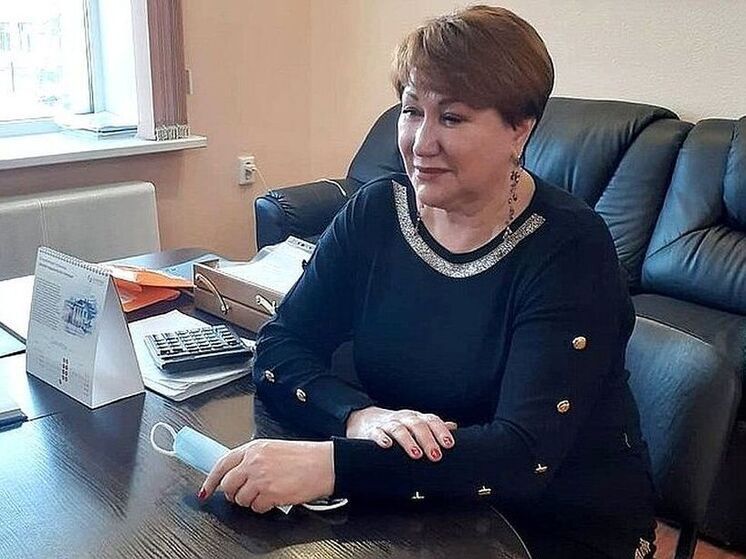 Сенатор Перминова: девушки должны получить образование, а не рожать в школе