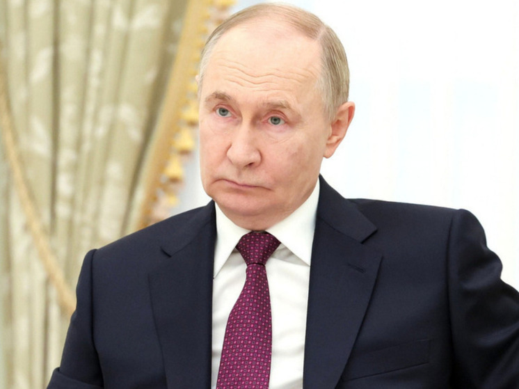 Президента РФ Владимира Путина не беспокоят угрозы хозяина Белого дома Дональда Трампа по конфликту на Украине, сообщает Guardian