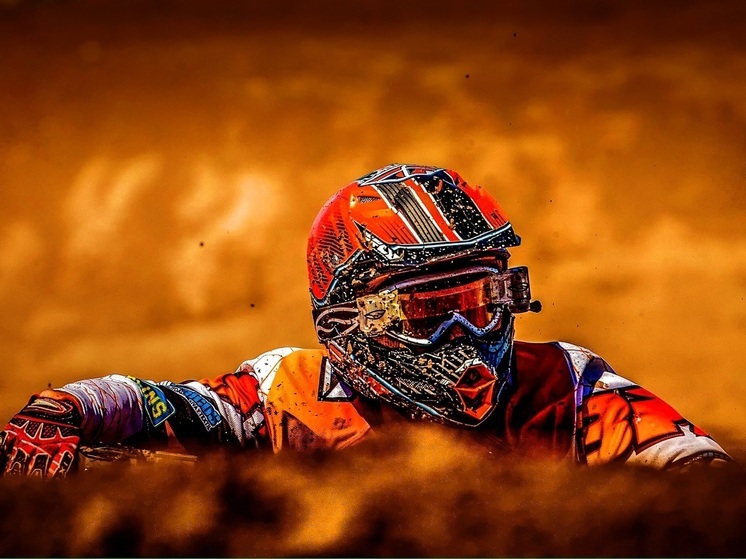 В Калужской области на трассе А-130 пострадал несовершеннолетний на питбайке