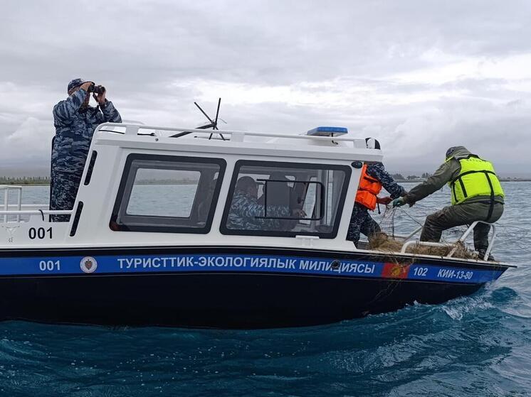 На Иссык-Куле изъяли более километра браконьерских сетей