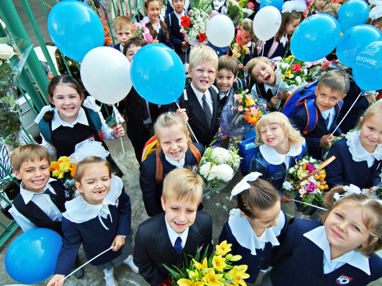 Rússia determinou quantas horas por semana os alunos do ensino fundamental devem estudar