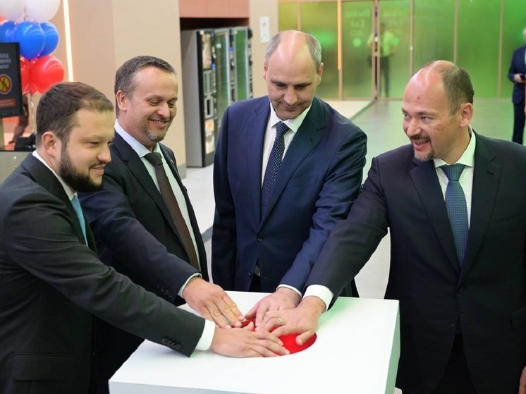 В аэропорту Кольцово запустили обновленный пункт пропуска через госграницу