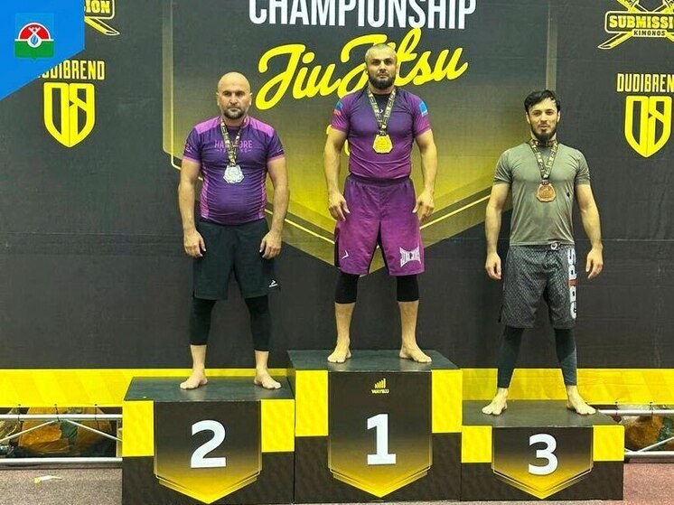 Тренер из Надыма взял 2 золота чемпионата Кавказа по бразильскому джиу-джитсу