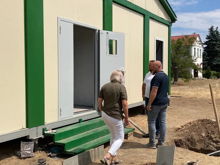 В селе Преображенка Херсонской области проводятся отделочные и инженерные работы в модульном фельдшерско-акушерском пункте