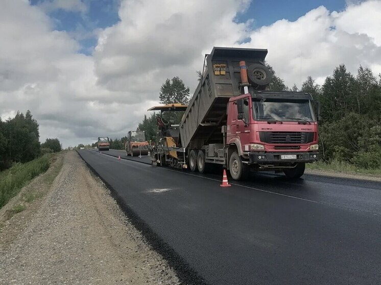В Томской области продолжается ремонт дороги  Могильный Мыс – Парабель – Каргасок