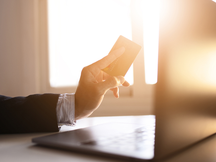 Жительнице Марий Эл запретили выезд за границу из-за непогашенных кредитов