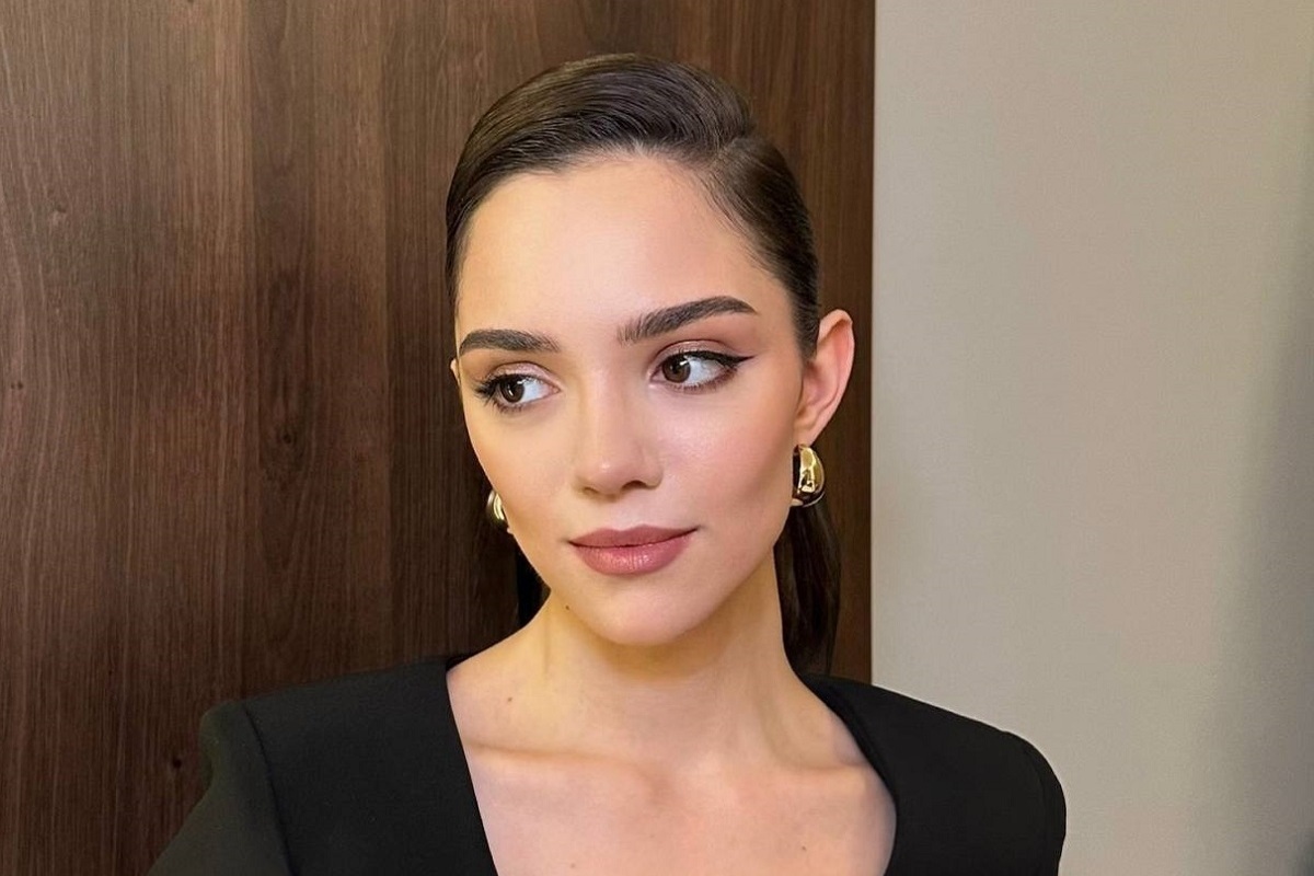 Фигуристка и в отпуске не забывает о тренировках