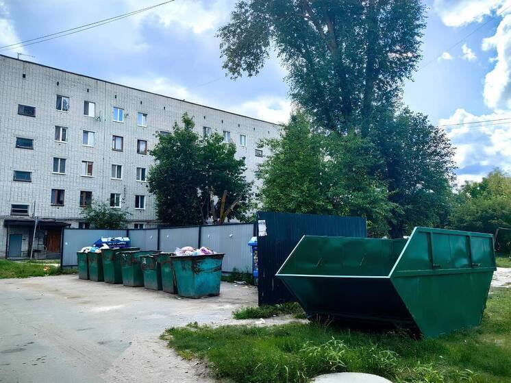 На Брянщине прокуратура добилась установки контейнеров для отходов