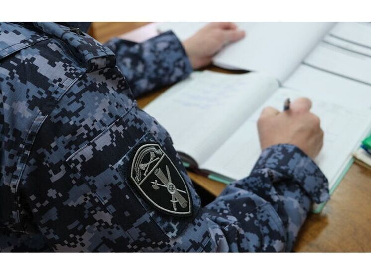 Смоленские росгвардейцы за неделю проверили порядка 90 владельцев оружия