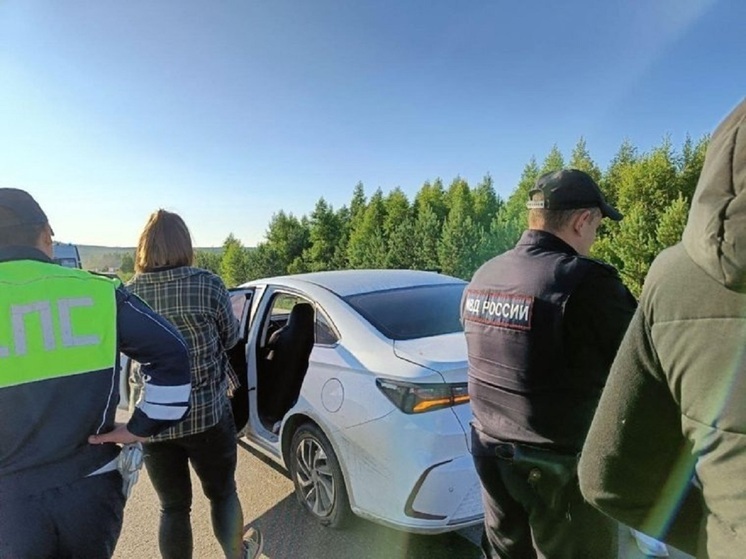 Задержали свердловчанина, который катался с трупом женщины в машине