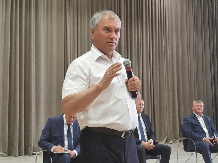КПРФ пересмотрела отношение к Сталину, Володин одобрил решение коммунистов