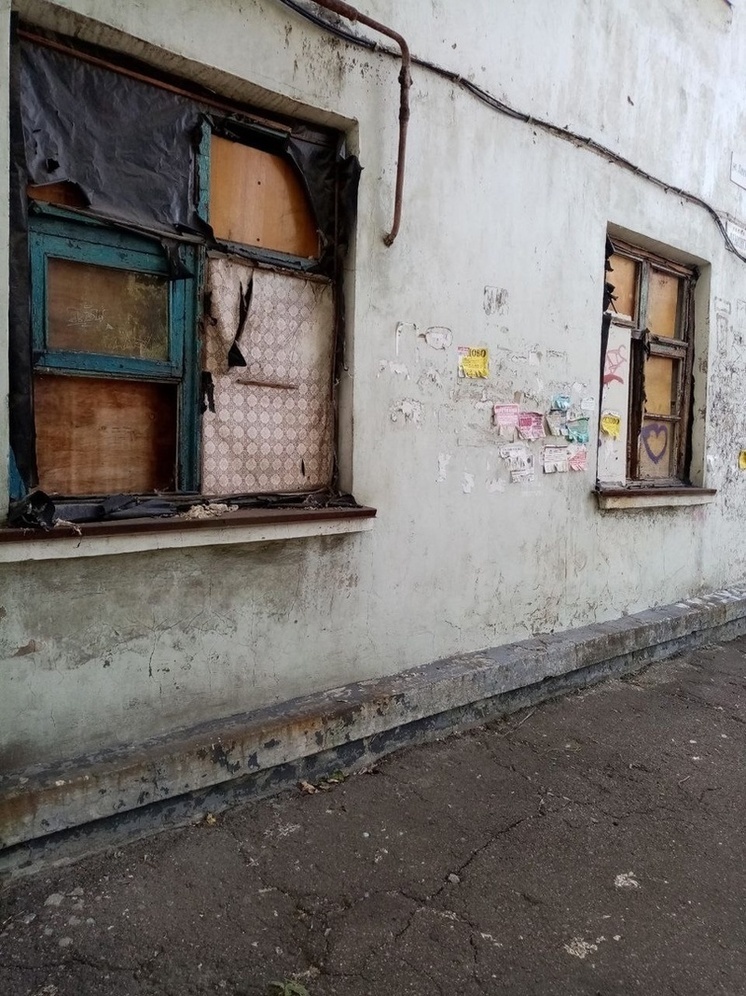 В ЛНР выросли компенсационные выплаты за утраченную недвижимость в результате боевых действий