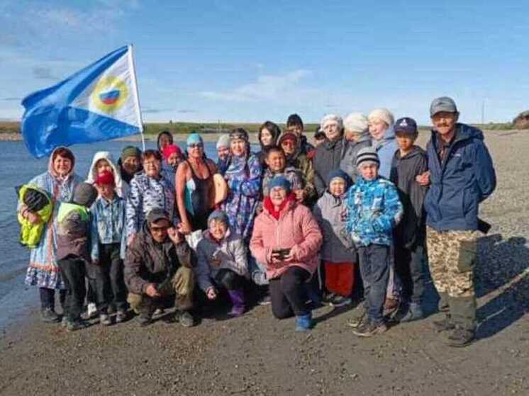 Путешественница Шолпан Зиганшина проплыла в Чукотском море